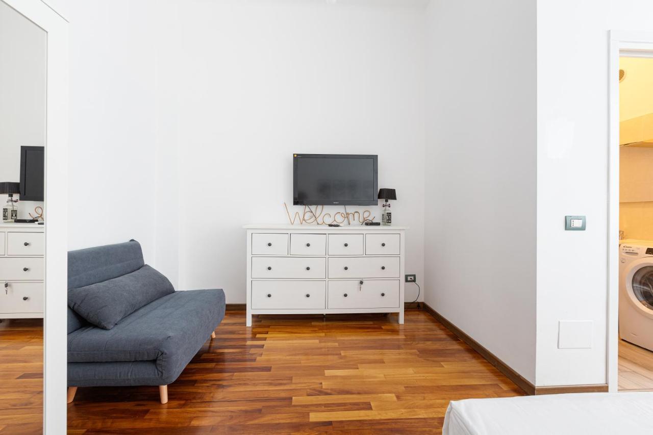 Guesthost - Cosy Apt Close To Piazza Insubria Milan Exterior photo