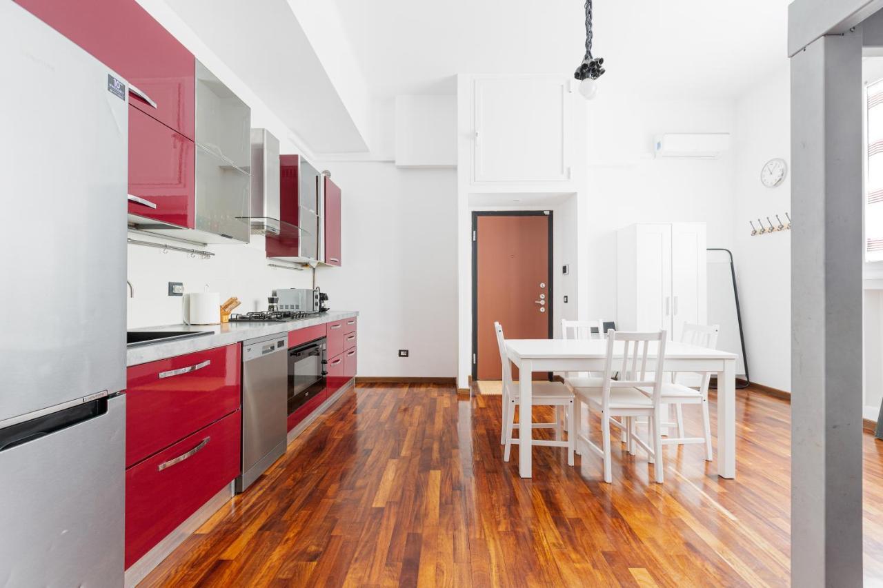 Guesthost - Cosy Apt Close To Piazza Insubria Milan Exterior photo